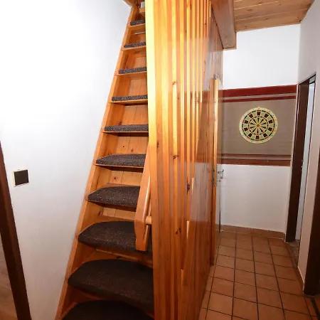 Chalet - Popelistna